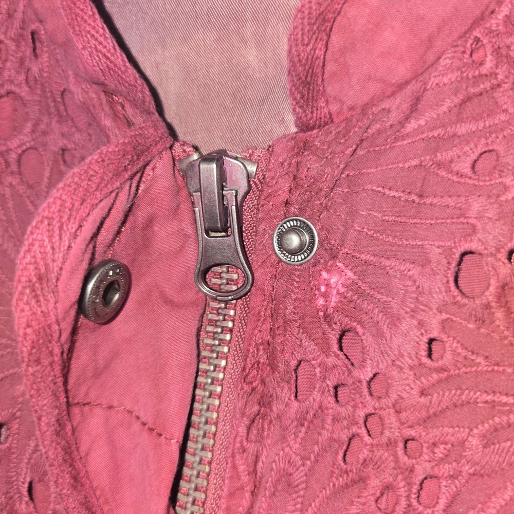 Free People Daisy Jane Bomber Jacket XS Women Pink Eyelet Lace Floral Raspberry - Picture 8 of 11